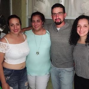 Meet your Posher, Aleida